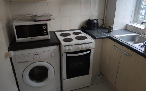 Bermondsey Kitchen Remodeling (Before)